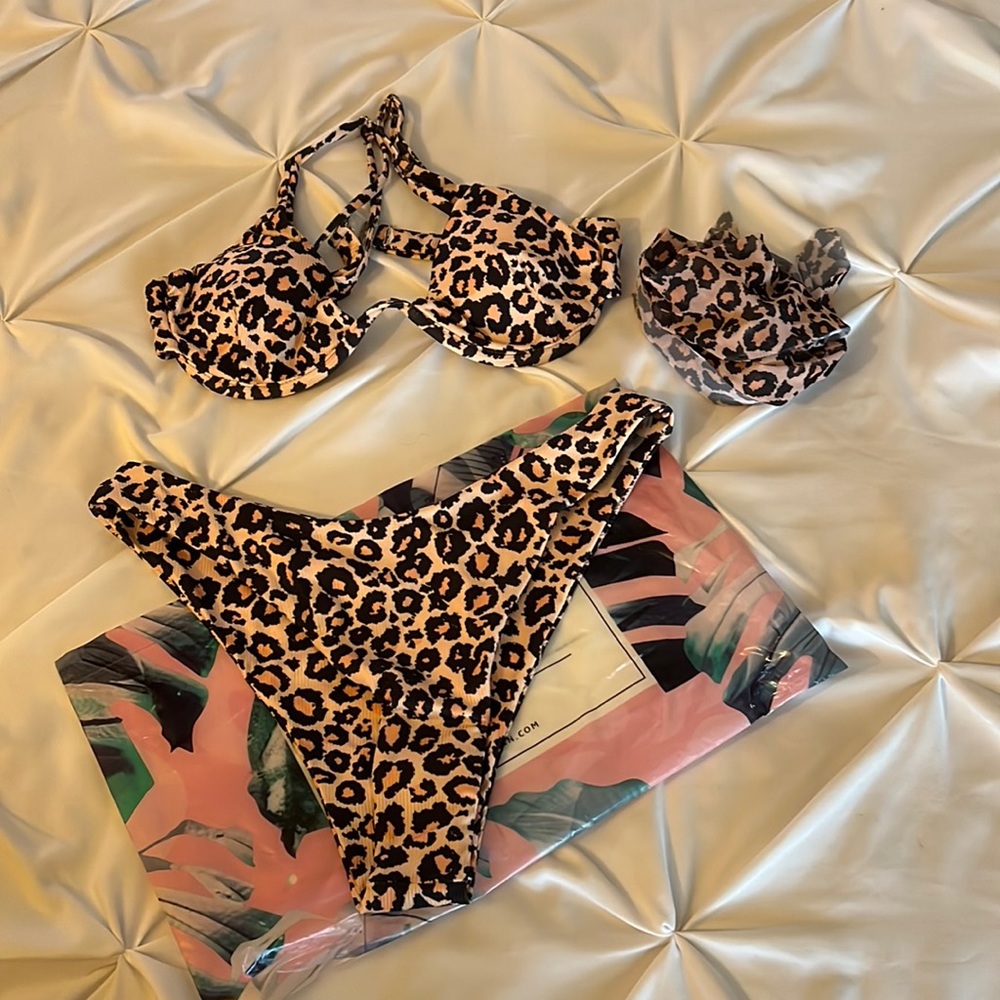 Leopard Bikini Set